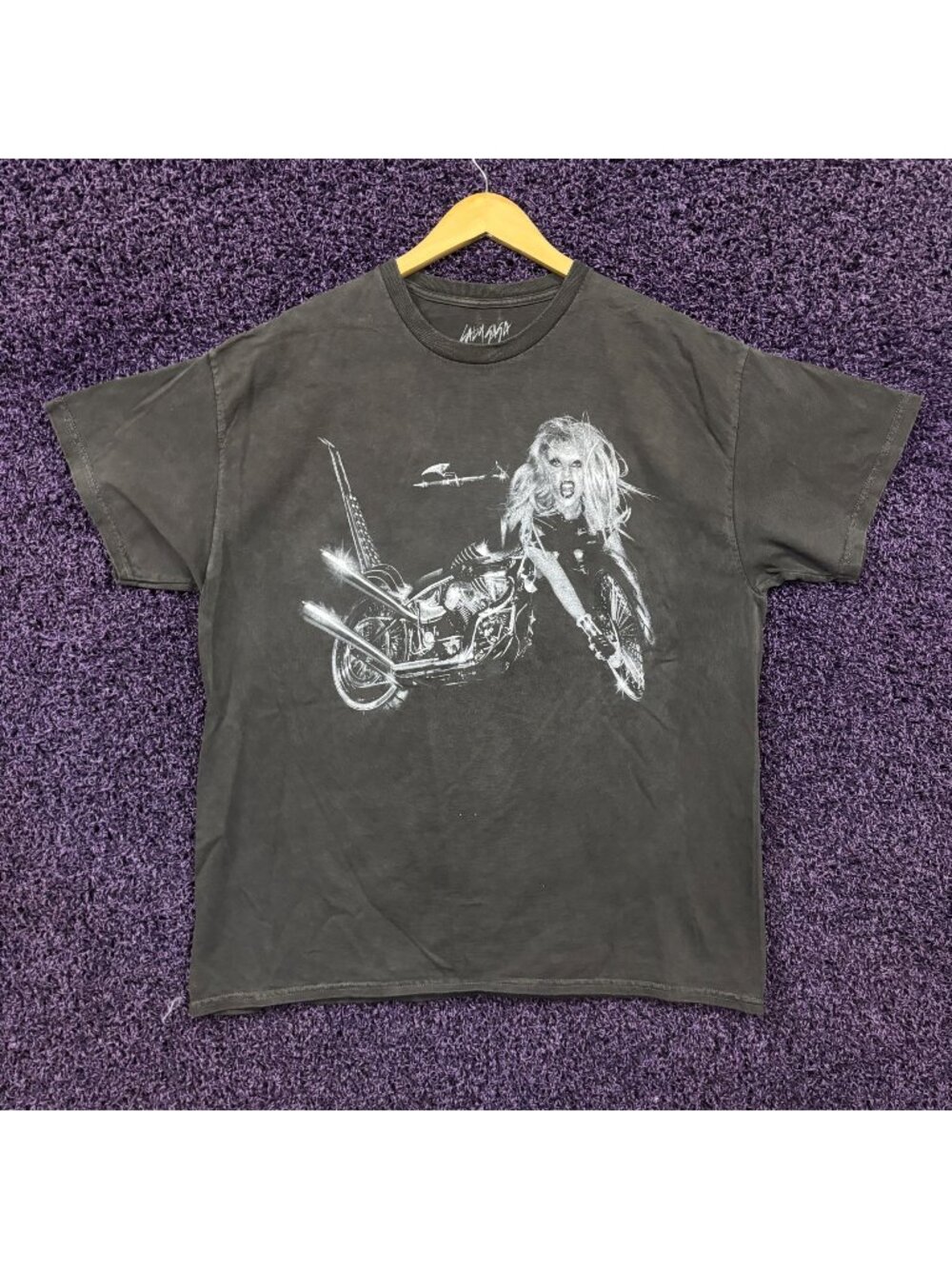 Lady Gaga Born This Way Album Cover T-Shirt Size Large